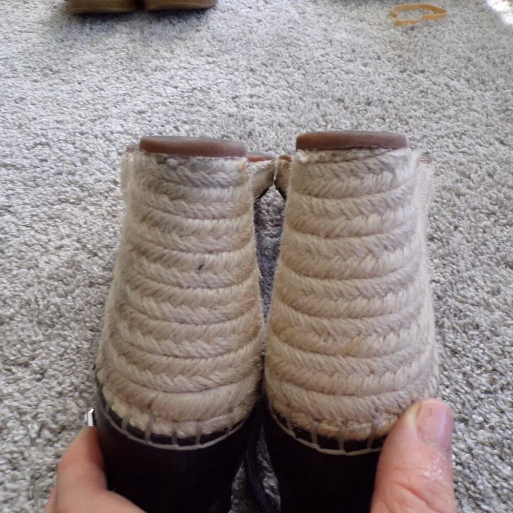 Vince Camuto Leather wedge espadrilles 9.5